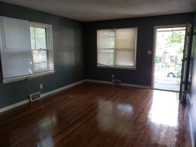 Photo - Beautiful Single Family House for Rent