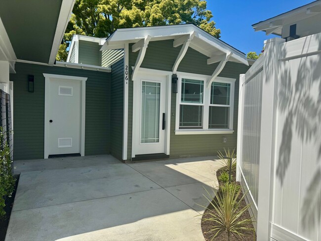 Brand New 1 Bedroom ADU in Downtown Fullerton - Brand New 1 Bedroom ADU in Downtown Fullerton House