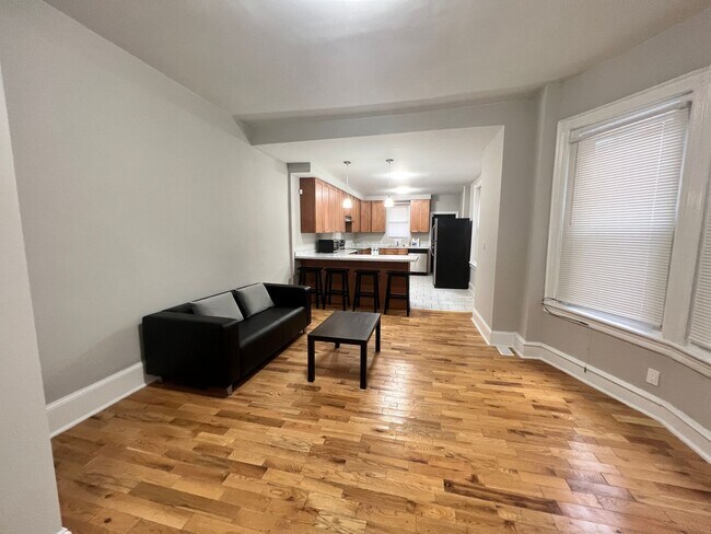 Photo - 5B2B house | Walking distance to Drexel University and UPenn