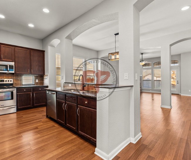 Photo - 10266 Condor Loop