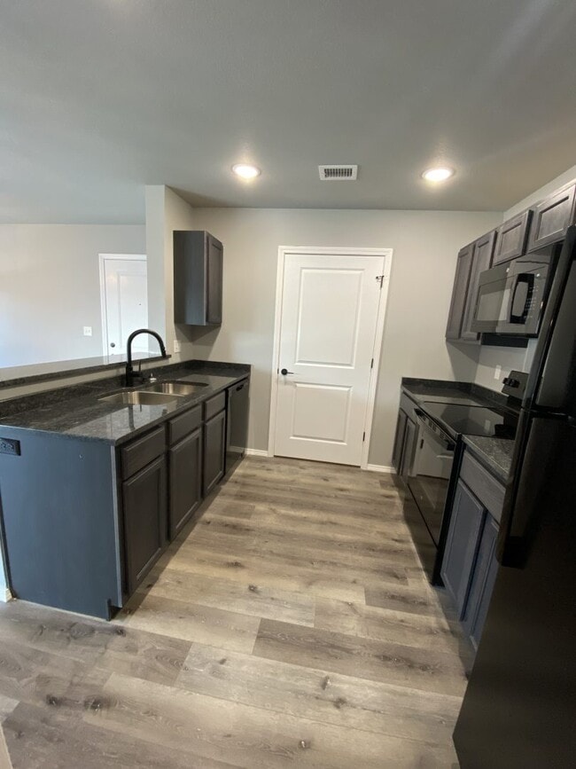 20th Place Apartments Joplin, MO