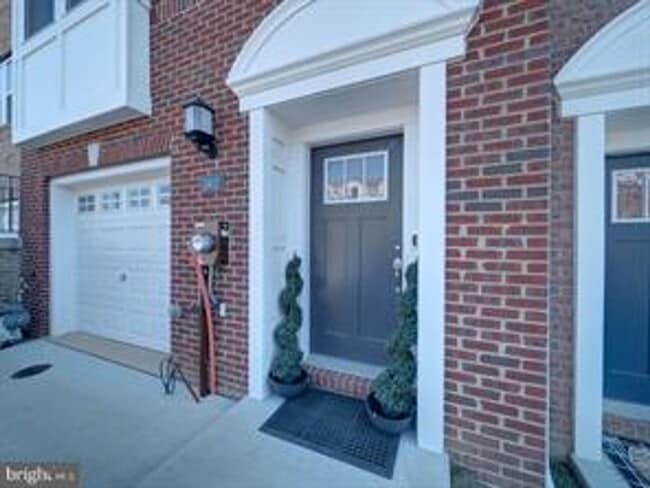 Building Photo - 5902 Kate Chopin Pl Rental