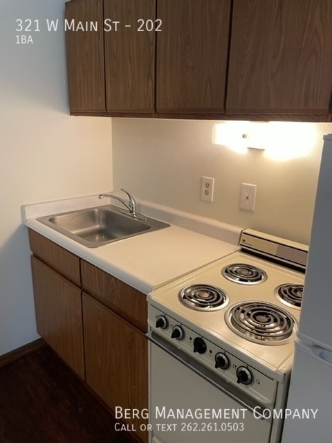 Photo - 321 W Main St Unit 202