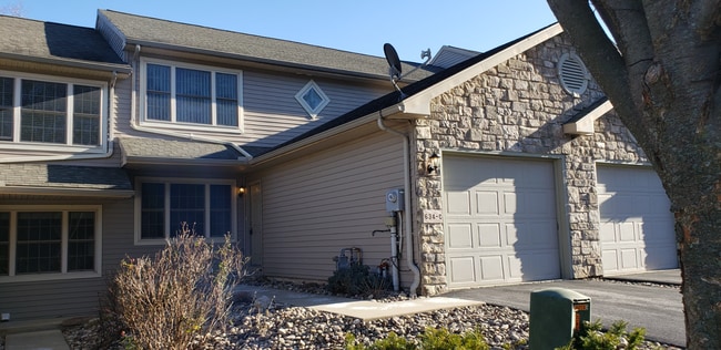 Building Photo - 634COAKWOODD Unit 1