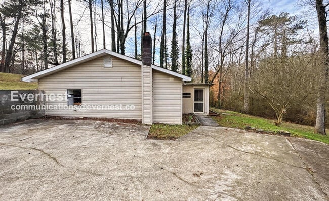 Building Photo - 4517 Sunday Dr