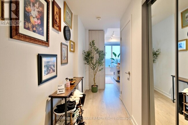 Photo - 1926 Lake Shore Blvd W Unit 2802