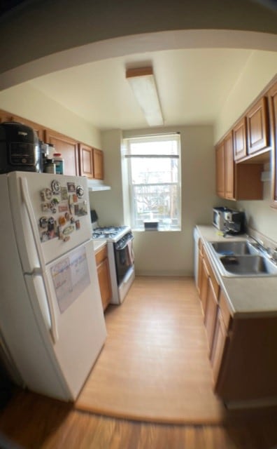 Photo - 370 S Highland Ave Unidad 4