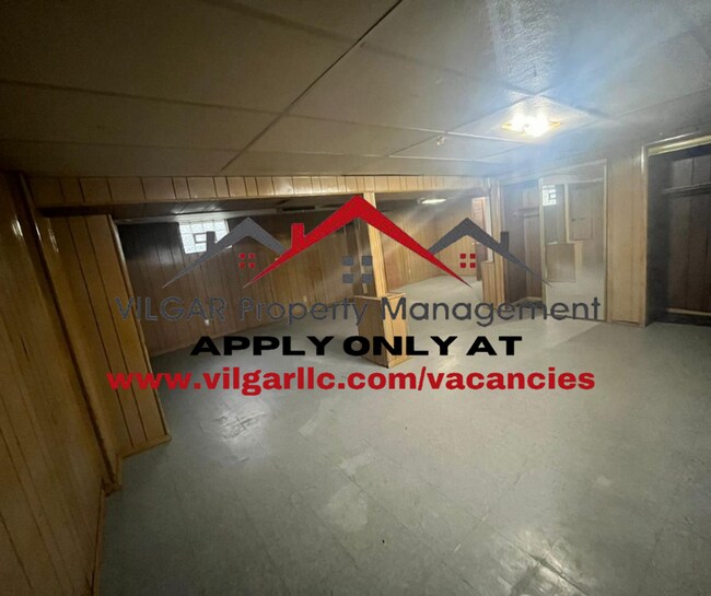 What a home ! 3 spacious bedrooms, 1 bathr... Rental House Rental in Gary, IN