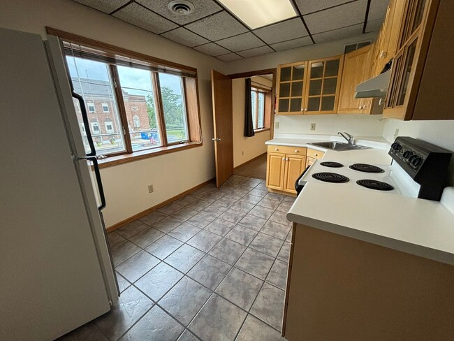 Photo - 31 W Minnesota St Unit Apt #2