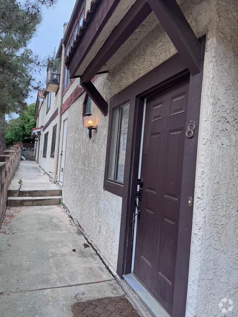 Building Photo - 5321 Colodny Dr Rental