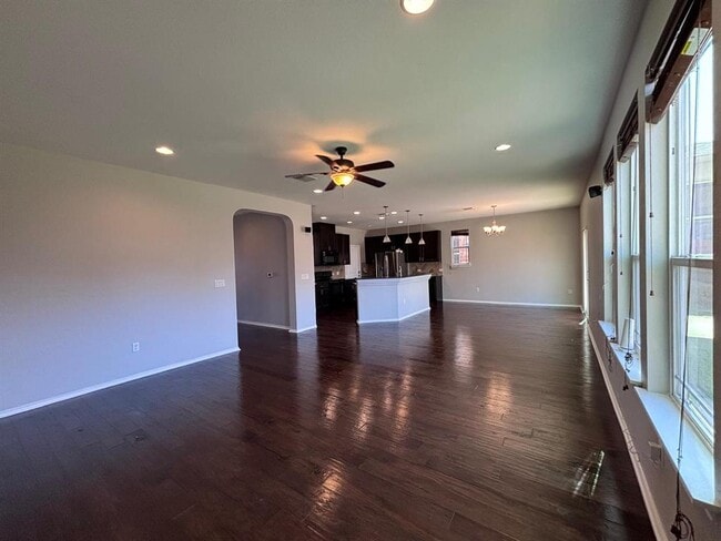 Photo - 1405 Berlin Ln