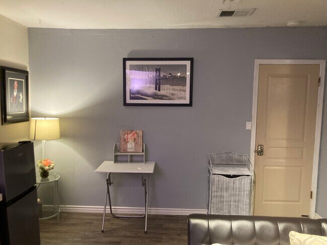 Photo - 3020 San Andreas Dr