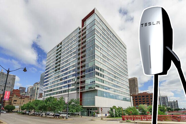 Photo - 659 W Randolph St Unit 1706