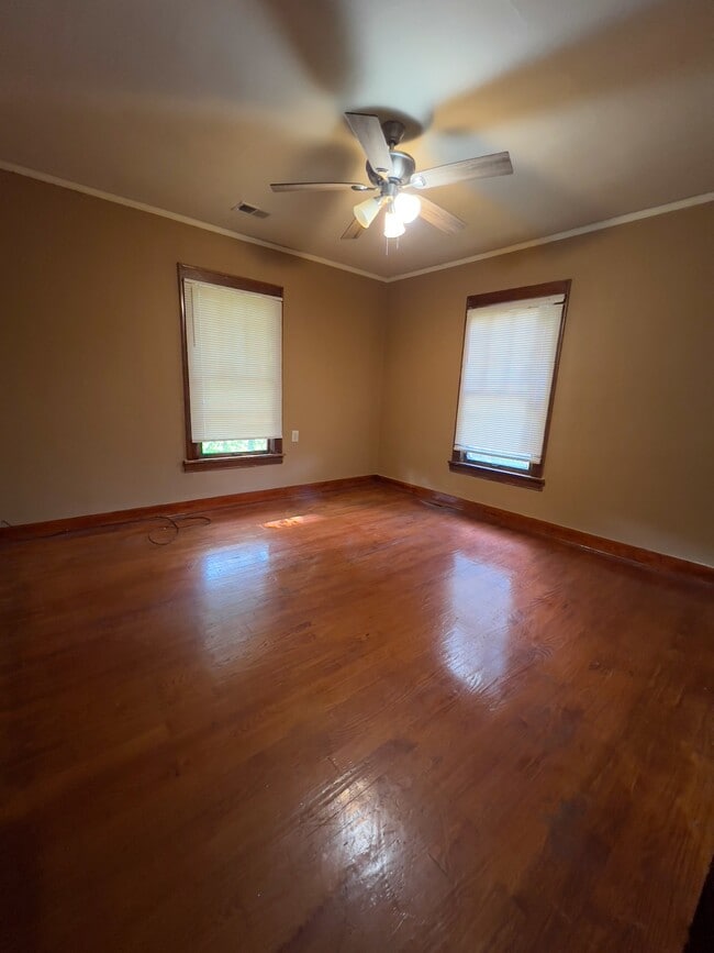 Photo - 2637 Arlington Ave