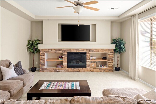 Photo - 2426 N 161st Ave