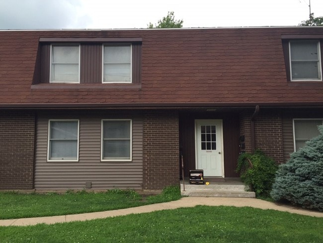 Photo - 109 E 2nd St Unidad 9