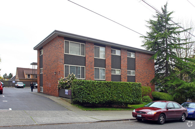 Building Photo - 524 Federal Mercer Crest – Timeless Elegan... Rental