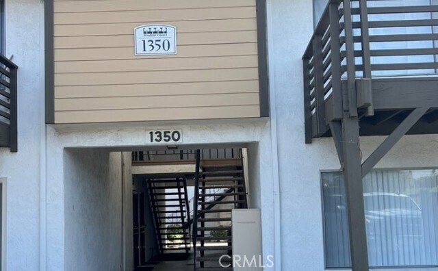 Photo - 1350 W Lambert Rd