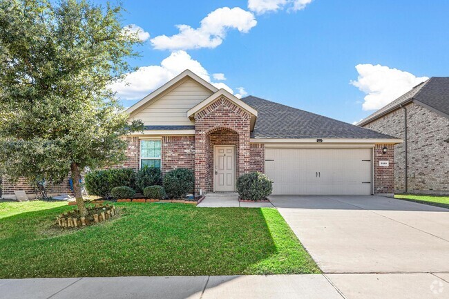 Building Photo - Move in Ready - Forney Rental