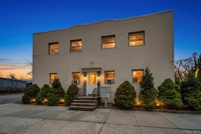 Photo - 1550 Montauk Hwy Unit 1B