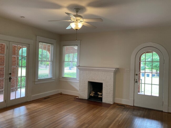 Photo - 2809 Lombardy Ct