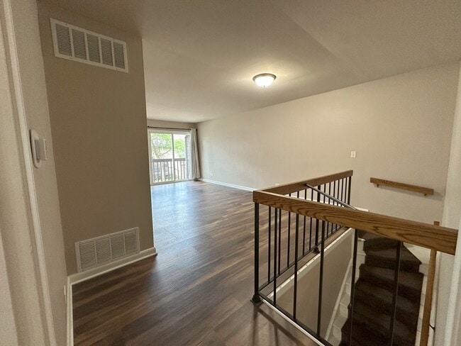 Photo - 276 Sioux Dr