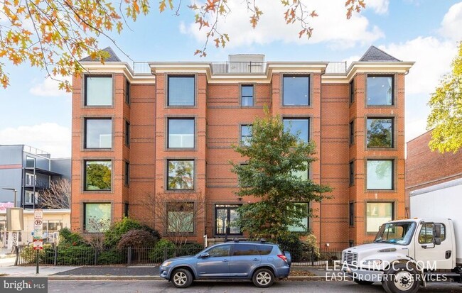 Building Photo - 440 Rhode Island Ave NW Unit #T-104