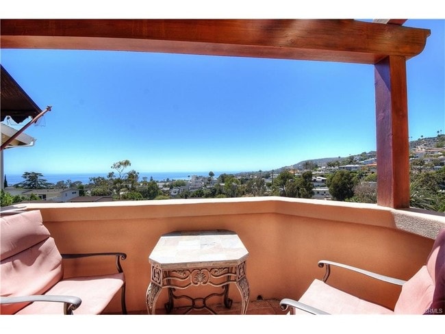 Photo - 672 Wendt Ter