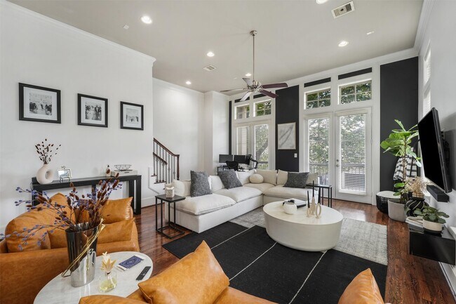 Photo - 5612 Kiam St