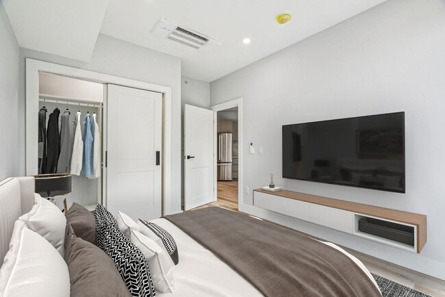 Photo - Stunning 1 Bedroom Apartment in University City Unit 308