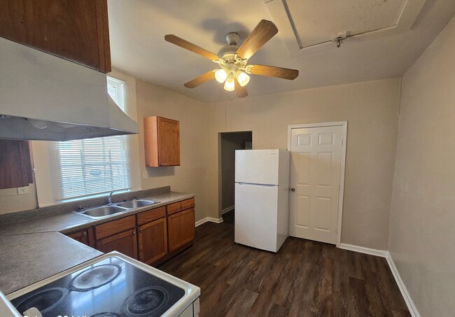 Photo - 8819-8821 Olive St. Unit 8821