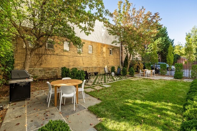 The Windsor - Kalorama