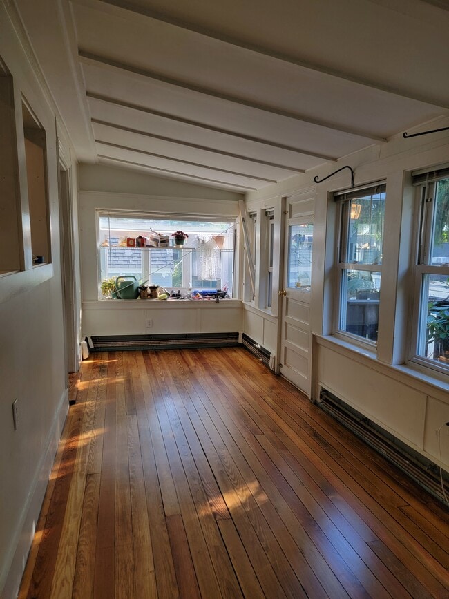 Photo - 17 Highland St