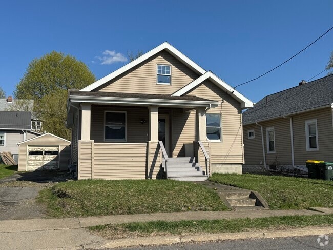 Building Photo - 772 State St Rental