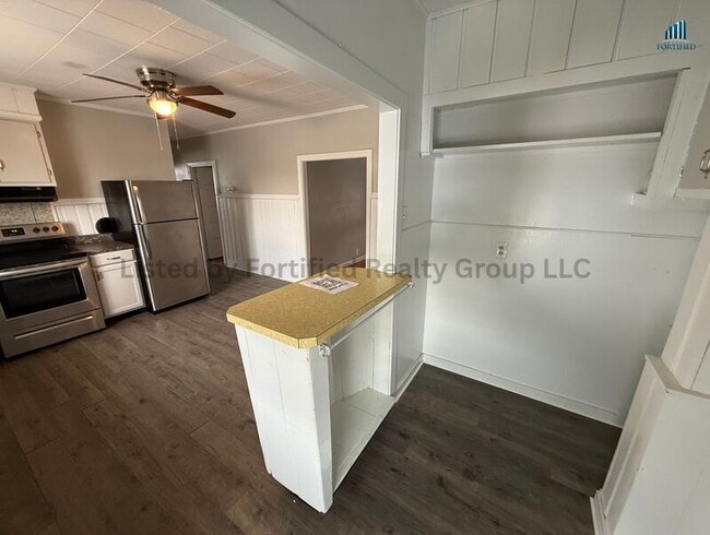 Photo - 94 Buffinton St Unit 3