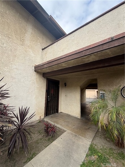 Building Photo - 1602 E Fairfield Ct Unit 4