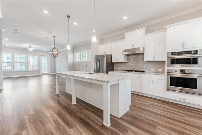 Photo - 5051 Pinckney Ln