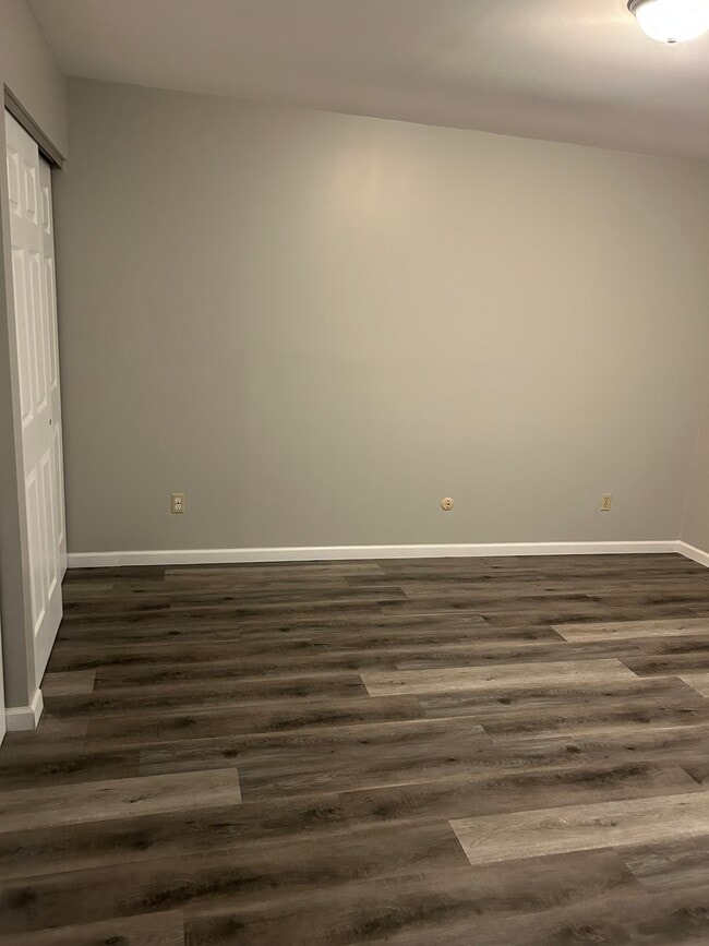 Photo - 35 Edgebrooke Dr Unit 3