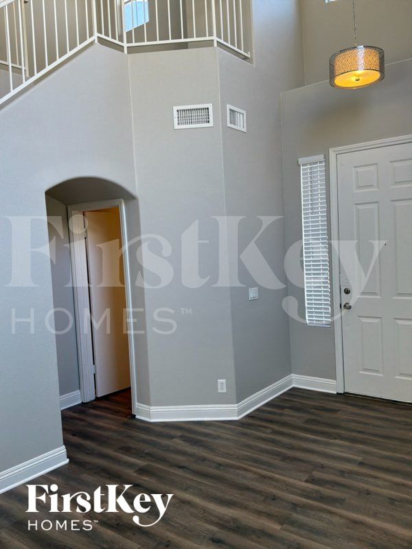 Photo - 971 Whispering Grove Ave