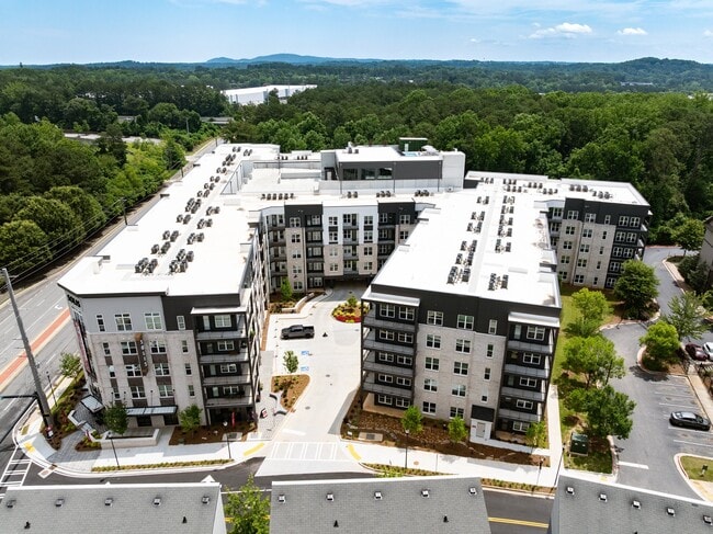 Solis Kennesaw