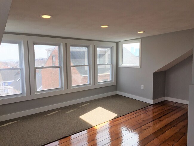 18 Allston St Unidad 3