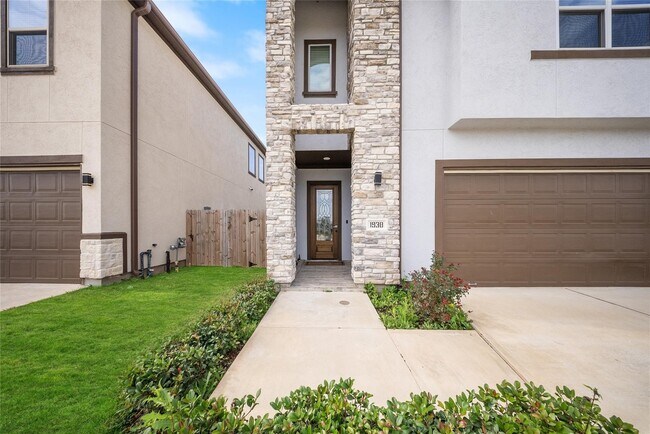 Photo - 1938 Olivos St