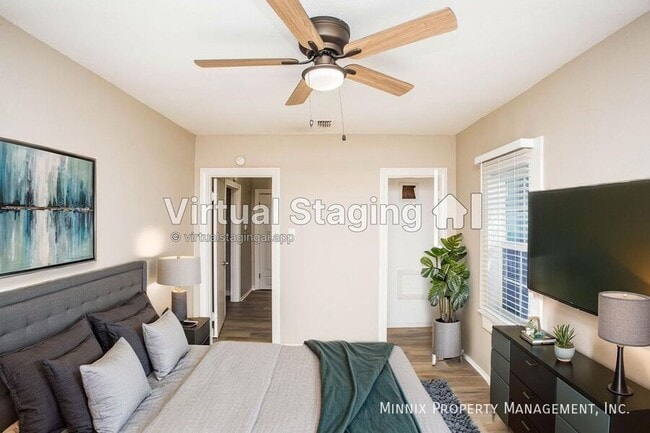 Photo - 2404 27th St