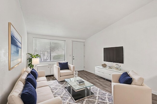 Photo - Beach Bluff ~ Boutique Cottage Style Living in a Laid Back Coastal Community