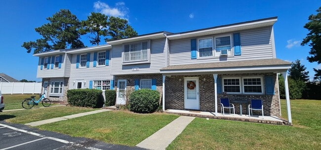 Building Photo - 1117 Fawn Drive – Fully Furnished 3BR/2BA ... Rental