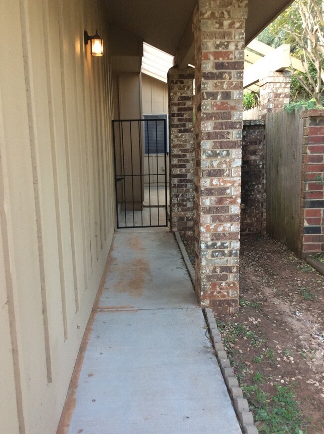 Photo - 12117 Foxglove Ct