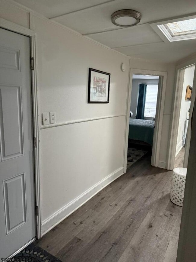 Photo - 210 W State St