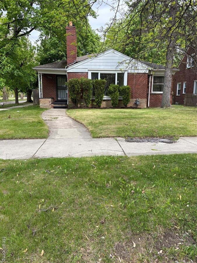 Photo - 17250 Lenore Ave