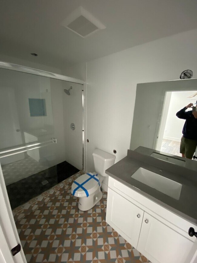 Photo - 1301-1303 West 22nd Street Apartment Unit 1303