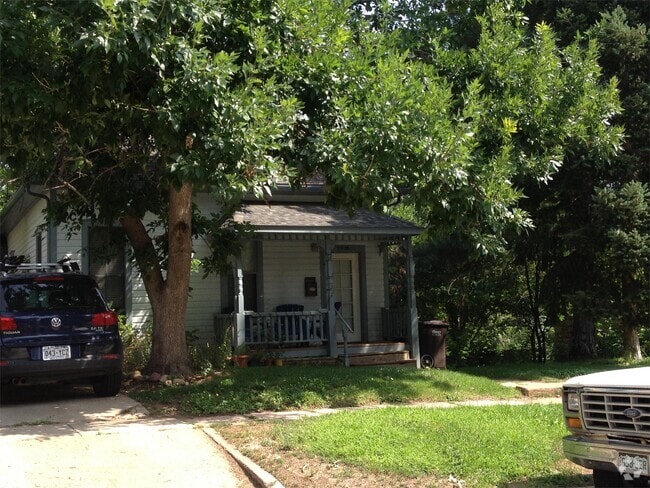 Building Photo - 1035 Mapleton Ave Rental
